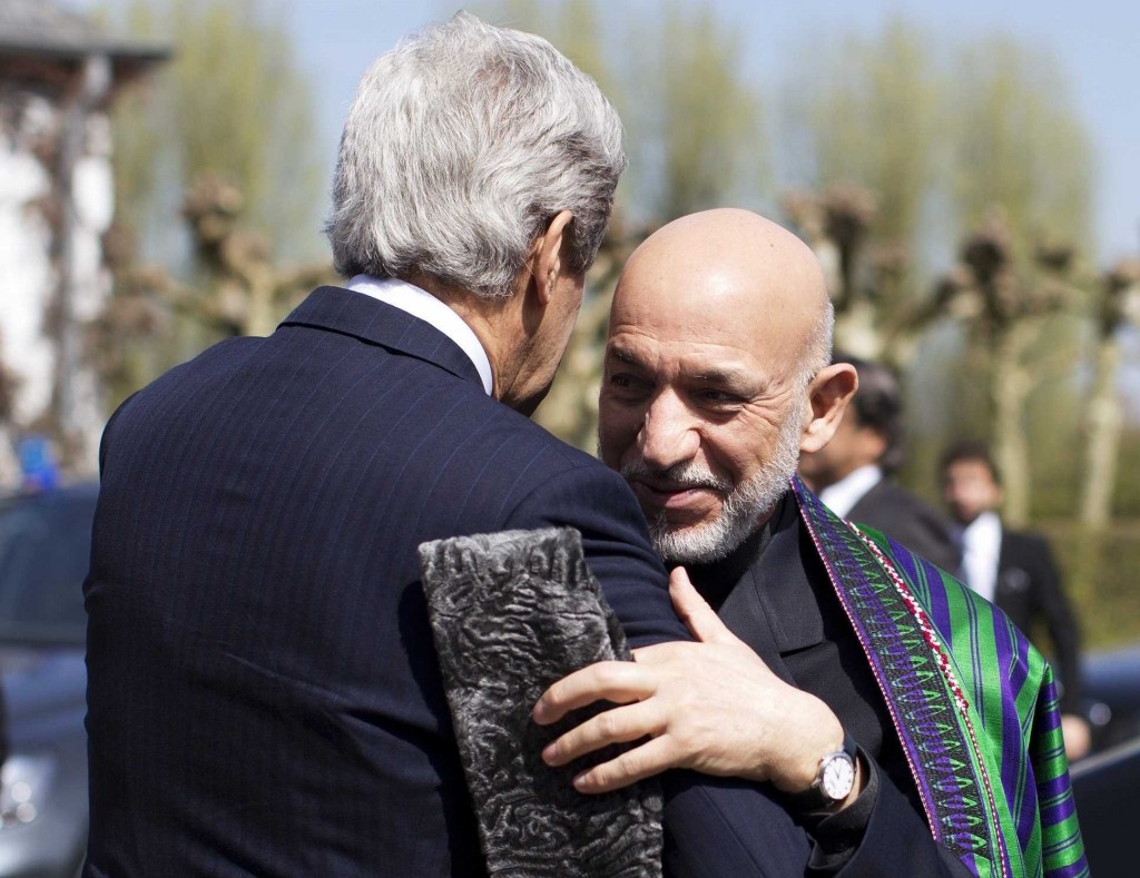 عبدالحفیظ منصور: کمک های امریکا به ارگ ریاست جمهوری، حاکمیت ملی را زیر سوال می برد!